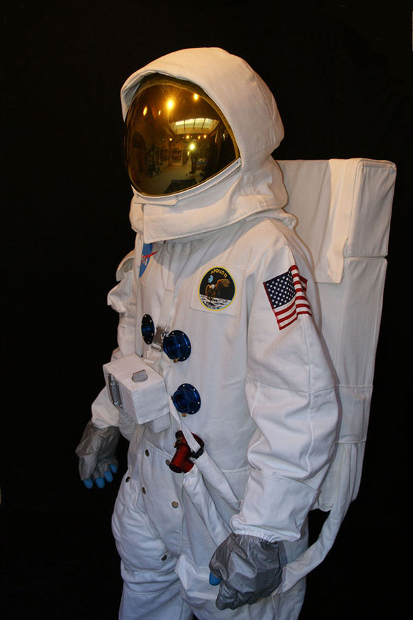 Space suit model Apollo #3 with backpack